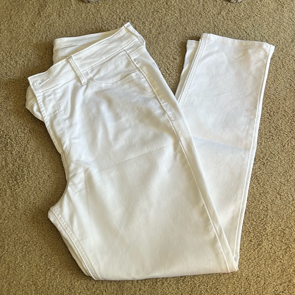 Like New - Old Navy White Jeans